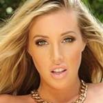 Samantha Saint