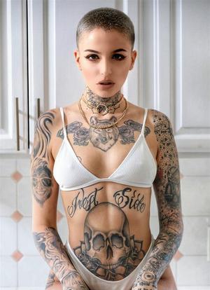 Leigh Raven