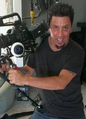 Mike Quasar